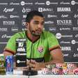 VITÓRIA: "A cada jogo que passa a gente tem que mostrar serviço", garante Lucas Arcanjo ao minimizar concorrência com a possível chegada de um novo goleiro