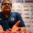 BAHIA: Guto Ferreira questiona expulsão de Luiz Otavio: "Não sei se foi lance claro de expulsão"
