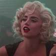 Diretor de filme sobre Marilyn Monroe se enfurece com tesourada da Netflix