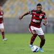 Com renovação em pauta, Rodinei pode alcançar marca expressiva pelo Flamengo diante do Goiás