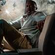 Idris Elba enfrenta leão enfurecido no trailer de "A Fera"