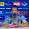 CRUZEIRO: Brock entende que sucesso defensivo é merito de todo time e ressalta sistema com 3 defensores: "É um esquema que nitidamente se encaixou"