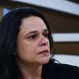 Janaina Paschoal diz que Bolsonaro tenta "destruí-la" e que carta da USP é "pró-Lula"