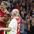 Ajax recebe proposta do Dortmund pela contratação de atacante