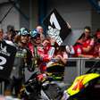 Rossi celebra primeiro pódio da VR46 na MotoGP: "Estamos no topo do mundo!"
