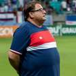 Bahia comunica a demissão do técnico Guto Ferreira