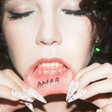 Priscilla Alcântara tatua o lábio. Prática faz mal para os dentes?