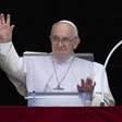 Papa Francisco faz visita secreta a centro cultural de Roma