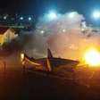 Torcedores incendeiam carros de jogadores de time argentino após derrota