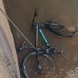 Perseguido pela PM, homem abandona bicicleta furtada em córrego de Anápolis
