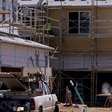 Início de construção de moradias nos EUA tem queda em julho