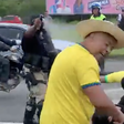 Vídeo: Forças policiais já atuam para liberar rodovias em todo o país; população ajuda