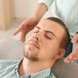 Da energia ao bem-estar: conheça mais sobre o Reiki