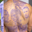 Richarlison mostra nova tatuagem com rosto de Neymar, Ronaldo e frase de Pelé