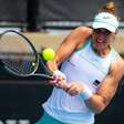 Bia Haddad Maia cai em estreia no Australian Open