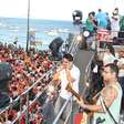 Sem grandes nomes do sertanejo, carnaval de Salvador vive retomada do Axé
