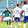 Ronaldo critica campo de jogo entre Cruzeiro e Caldense pelo Mineiro: "Grama de jardim"