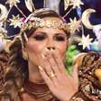 Será que Viviane Araujo pensa em se aposentar do posto de rainha de bateria? Atriz mata curiosidade dos fãs e revela