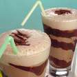 Aprenda a fazer milk-shake de cappuccino com apenas 3 ingredientes