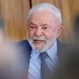 Lula afirma que ato promovido por Bolsonaro foi 'grande' e 'em defesa do golpe'
