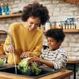 Vida saudável: superalimentos existem mesmo ou são um mito?