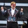 "Está tudo dando errado na América", diz Elton John sobre violência contra LGBTQIA+ nos EUA