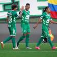 Chapecoense vence o CRB e deixa a zona de rebaixamento na Série B
