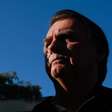 PF fecha o cerco contra Bolsonaro por disparo de fake news no WhatsApp