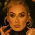 Adele desmaiou em show por conta de dor na coluna; entenda