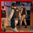 PMs sao flagrados agredindo mulheres com golpes de cassetete em MG