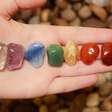 Conheça significado das pedras dos 7 chakras