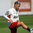 Com Arrascaeta, Flamengo treina e inicia preparação para jogo de volta da Copa do Brasil