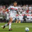 Questionado pela torcida, Nestor vira herói do São Paulo no título da Copa do Brasil