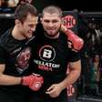 Primo de Khabib revela como ex-campeão reage ao ser pedido para retornar como técnico ou lutador