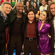 Após separação, Sandy veste look roxo para gravar com Lucas