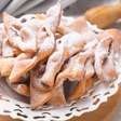 Cueca virada ou grostoli: saiba como fazer o doce italiano