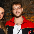 Patricia Poeta usa look descolado para tietar filho DJ Felipe