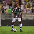 Felipe Melo se recupera de lesão e fica disponível no Fluminense