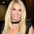 Vendas de loja onde Britney Spears alugou facas aumentaram em 50%, diz gerente