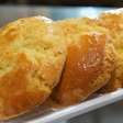 Broa de fubá deliciosa fácil de fazer que fica igualzinha a da padaria