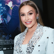 Carla Diaz veste brilho para pré-estreia de 'Rodeio Rock'