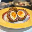 Bolovo (bolinho de carne e ovo): proteico e sem fritar