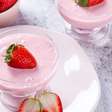 Mousse rápida de morango com apenas 5 ingredientes