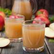 Suco de maçã refrescante: perfeito para combater o calor