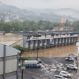 SC: Estádio de futebol fica debaixo d'água após ser atingido por tempestade