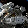 O kit de ferramentas da NASA perdido pela ISS está flutuando no espaço