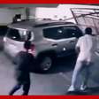 Grupo de 6 adolescentes invade condomínio na Grande SP pela garagem e arrebenta portão com carro