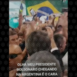 Gravação não mostra Bolsonaro chegando a aeroporto na Argentina, e sim recepção em Natal em 2017