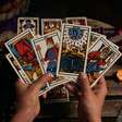 Confira as previsões do tarot para cada mês de 2024