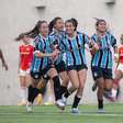 Dois títulos, uma paixão: Grêmio Feminino Sub-17 conquista o Brasileirão INVICTO após triunfo nos pênaltis sobre o Flamengo!